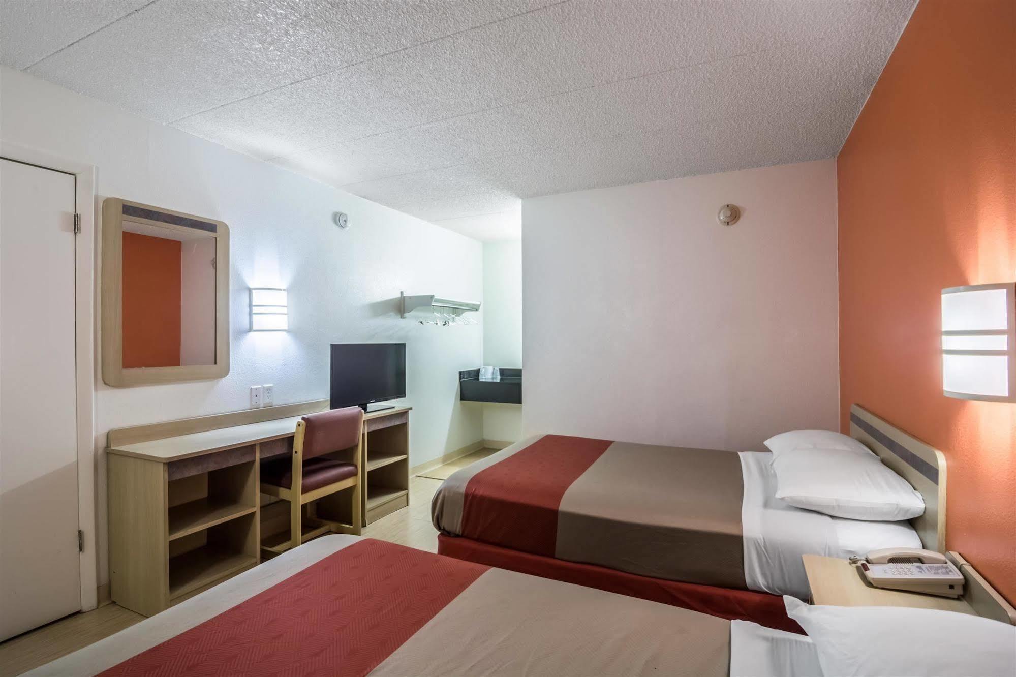 Motel 6 Chicago Southwest - ออโรรา ภายนอก รูปภาพ