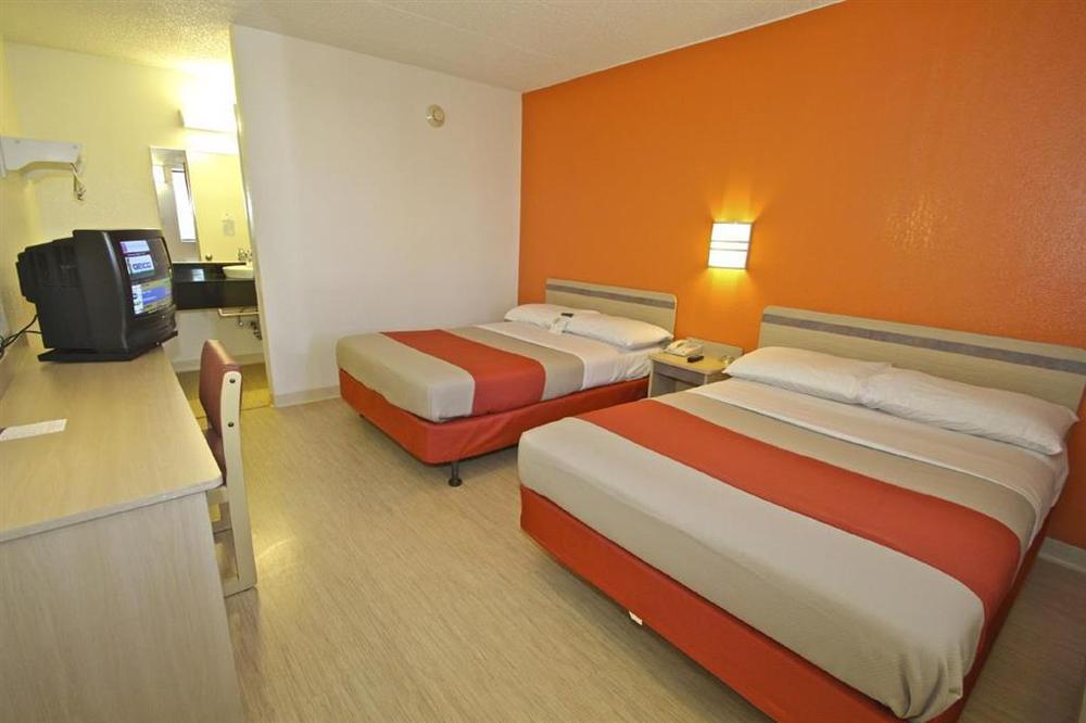 Motel 6 Chicago Southwest - ออโรรา ห้อง รูปภาพ